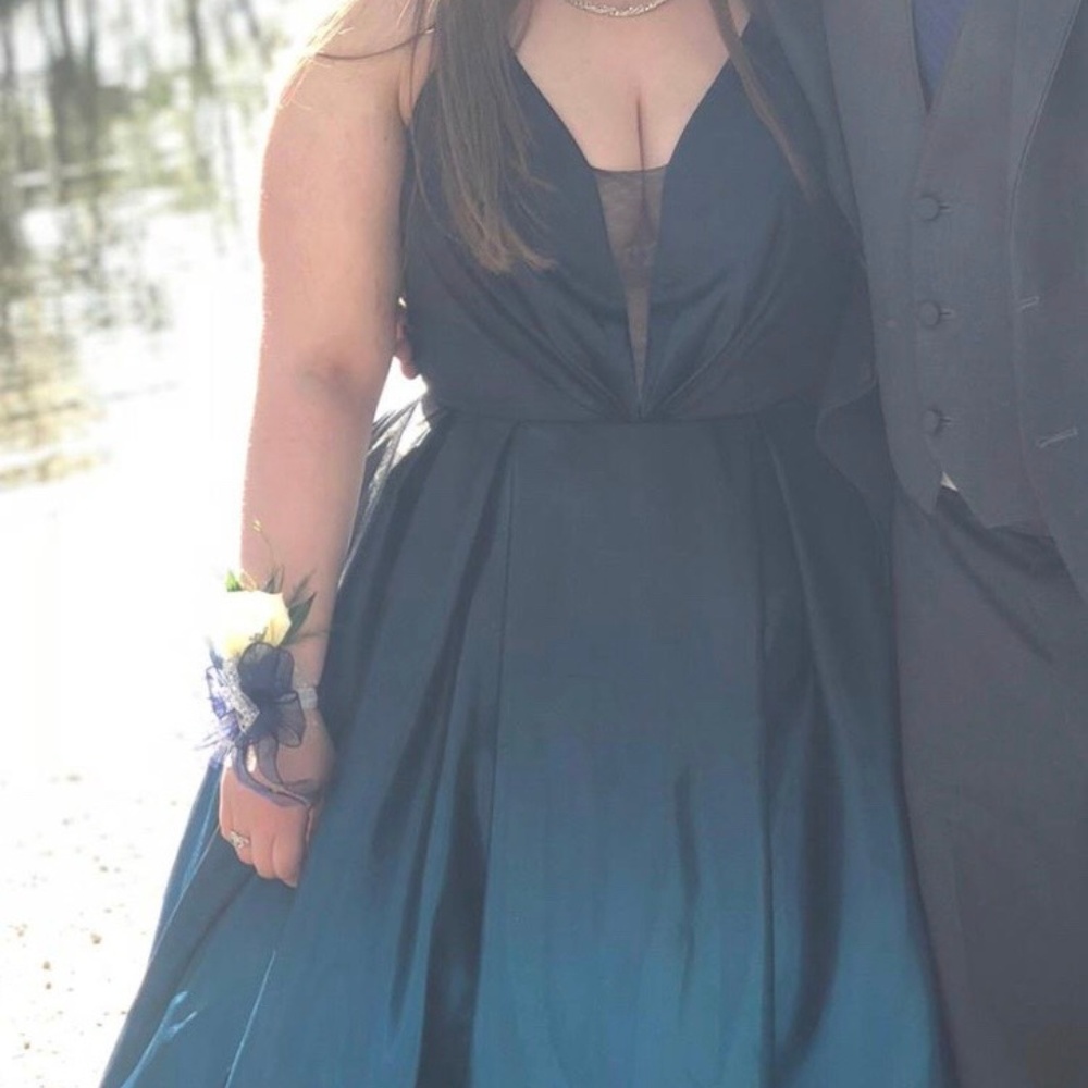 BETSY & ADAM PROM DRESS WITH POCKETS